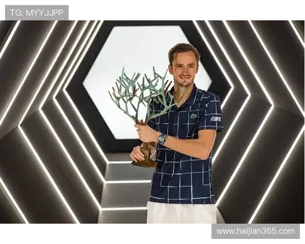 上海网球队以77分领跑大师赛积分榜展现强劲实力