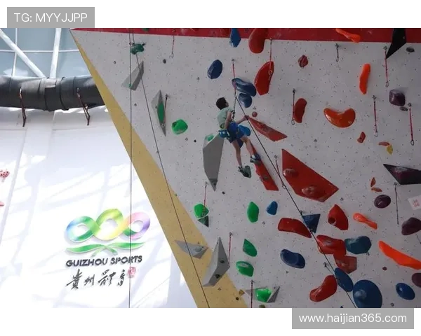 北京滑板队在世界攀岩锦标赛中以95分领先积分榜，展现强大实力