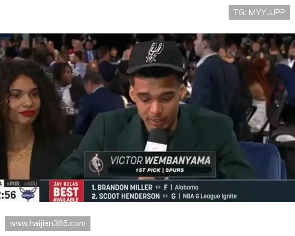 文班亚马法国队首秀狂砍27分轻取意大利引发NBA球探高度关注 文班亚马法国队首秀狂砍27分轻取意大利引发NBA球探高度关注