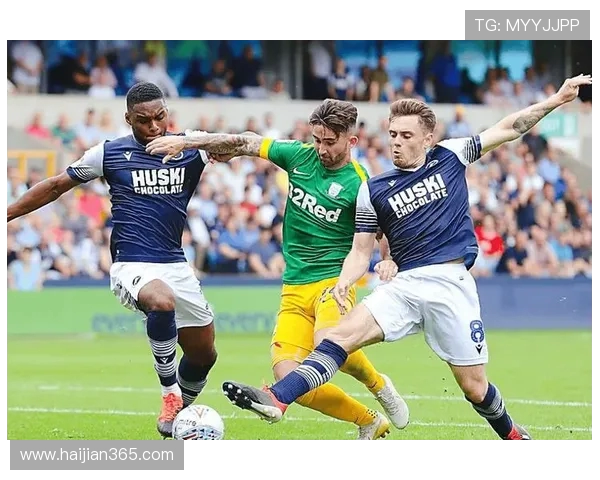 赫尔城与博尔顿激战正酣比分悬念引发球迷热议